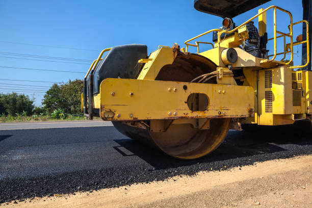 Best Driveway Paving Contractor  in Wabasha, MN